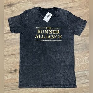 Sarah Marie Running Company NWT Runners Alliance Shirt